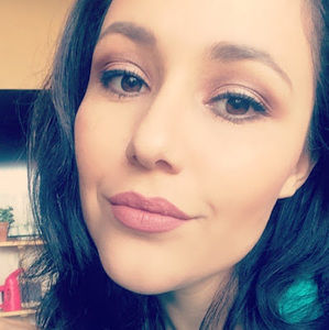 Meet your Posher, Lizeth